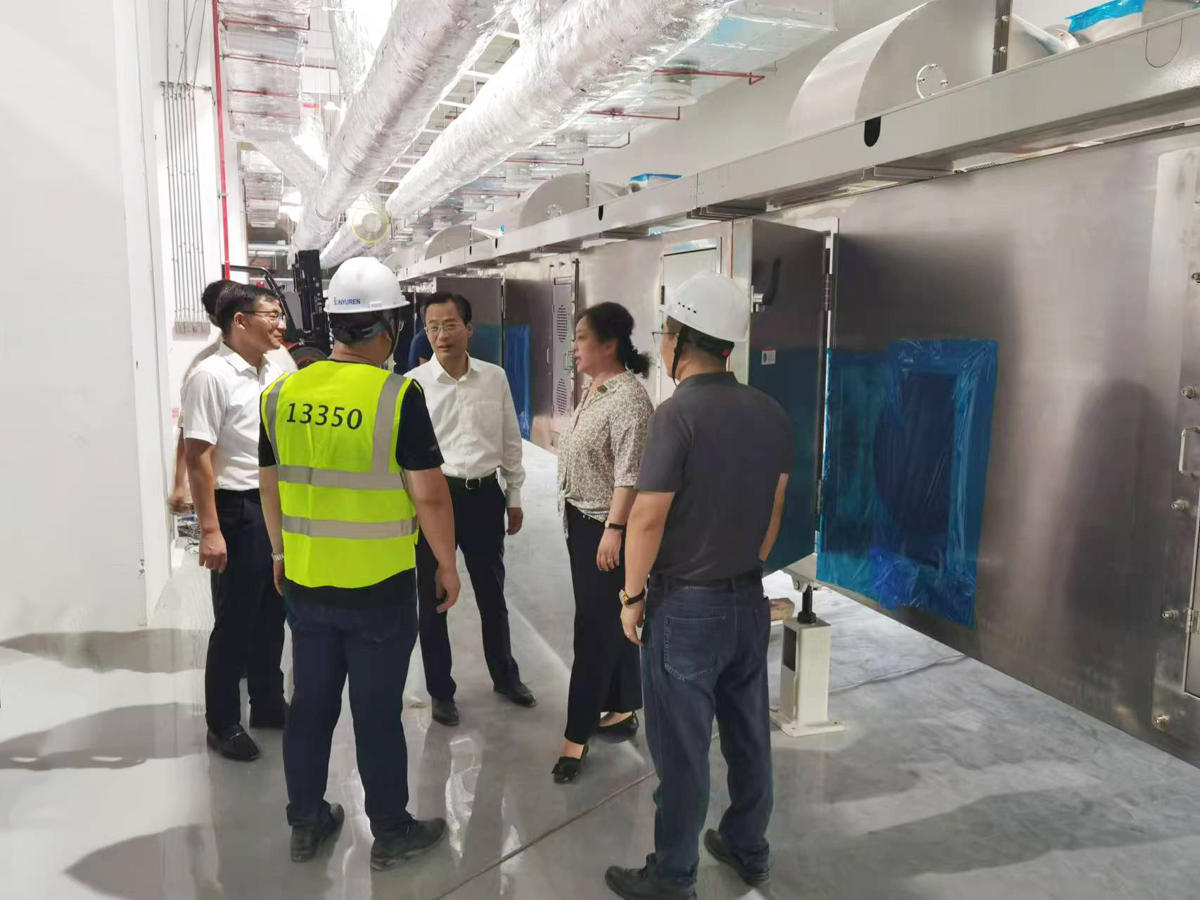 安徽省淮南市市长张志强一行领导莅临OG真人 航天锂电项目调研指导